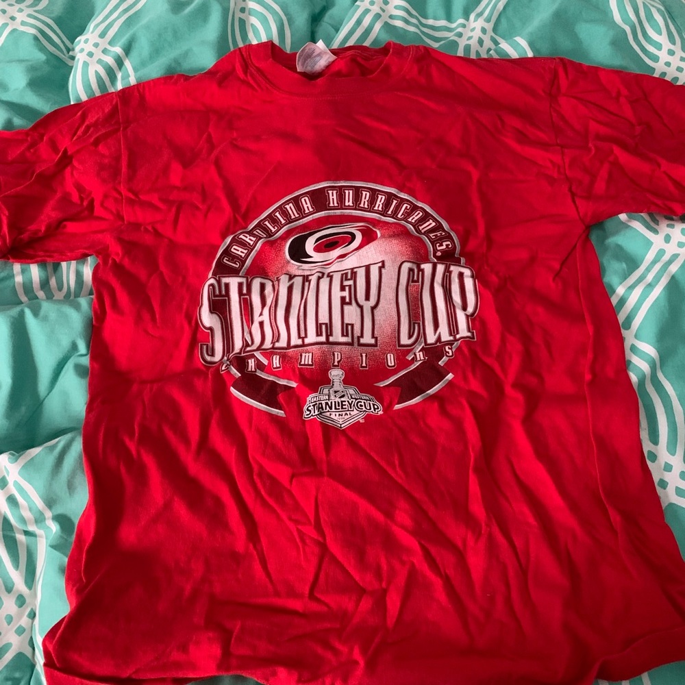 Carolina Hurricanes Stanley Cup Champs Shirt Size Medium
